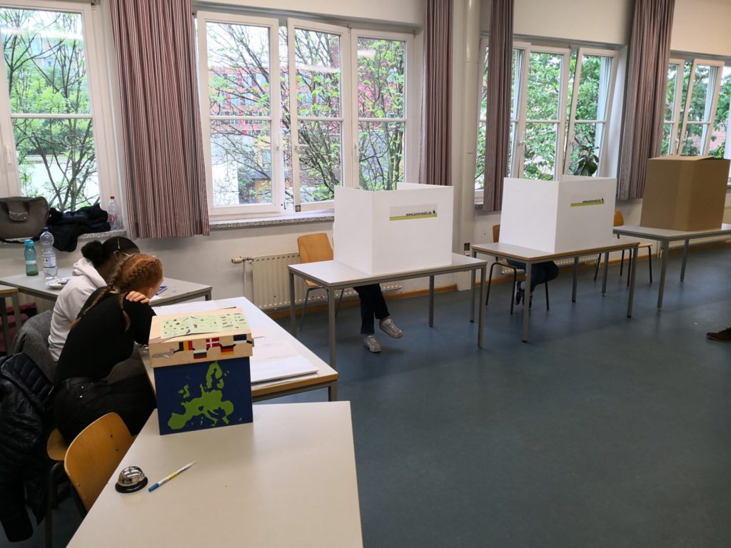 Wahlbüro an der Ida-Ehre-Schule