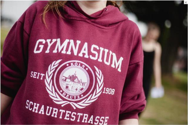 Fan Pulli des Deutzer Gymnasium Schaurtestraße 