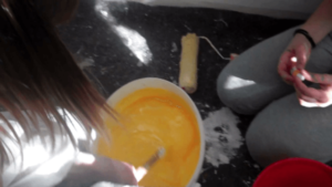 Bei der ARbeit sind alle tatkräftig dabei an der Oberschule Böhlen