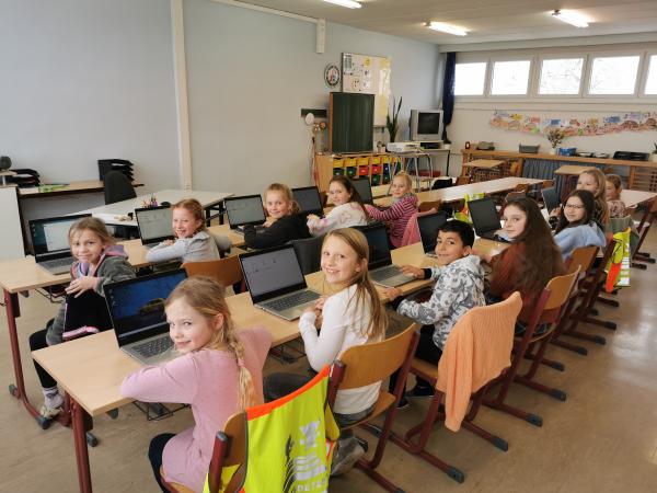 0effc90b3cae99e651b072b2a525c5e8